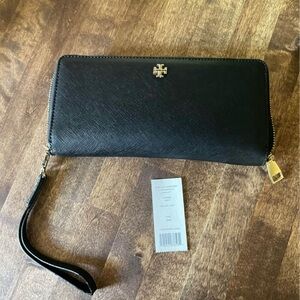 Tory Burch Wallet